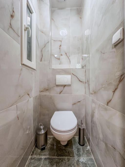 Apartmán L'mai Riverside *